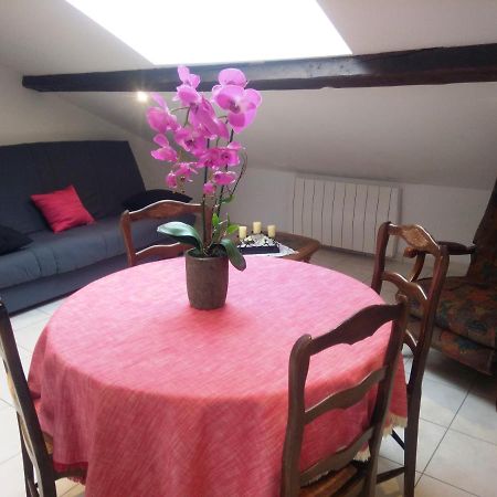 Appartement En Location Touristique Pour 4 Personnes Docelles ภายนอก รูปภาพ